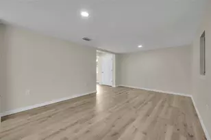 31201 Merry Rd, Tavares, FL 32778 - Photo 11