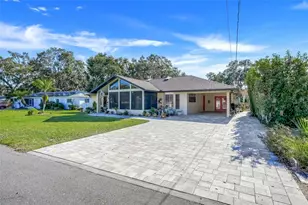 17 E Live Oak Ave, Yalaha, FL 34797 - Photo 5