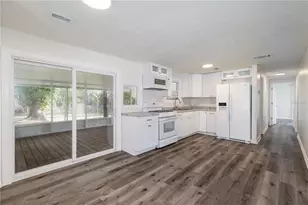 11807 Ocklawaha Dr, Leesburg, FL 34788 - Photo 7