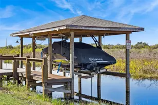 1127 Whitewater Bay Dr, Groveland, FL 34736 - Photo 37