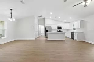 10244 N Athenia Dr, Citrus Springs, FL 34434 - Photo 11