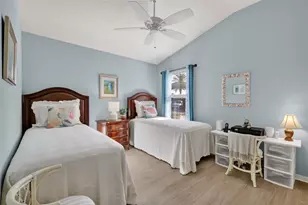 2448 Ravenwood Ln, The Villages, FL 32162 - Photo 21