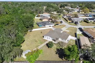 201 Glenridge Loop S, Lakeland, FL 33809 - Photo 41