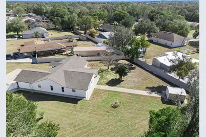 201 Glenridge Loop S, Lakeland, FL 33809 - Photo 45