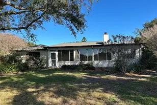 1920 Sussex Dr, Mount Dora, FL 32757 - Photo 3