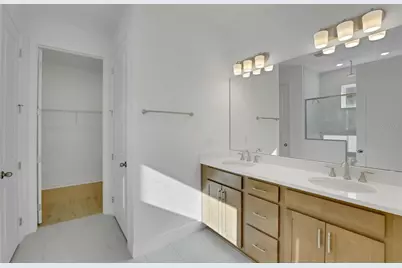 999 Fiesta Key Circle, Lady Lake, FL 32159 - Photo 15