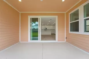 987 Fiesta Key Cir, Lady Lake, FL 32159 - Photo 9