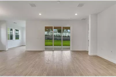 987 Fiesta Key Circle, Lady Lake, FL 32159 - Photo 11