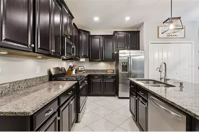 8816 Shady Pavillion Court, Land O Lakes, FL 34637 - Photo 15