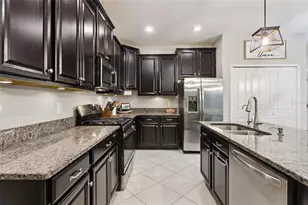 8816 Shady Pavillion Ct, Land O Lakes, FL 34637 - Photo 15