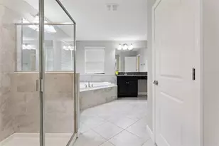 8816 Shady Pavillion Ct, Land O Lakes, FL 34637 - Photo 31