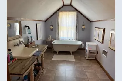 1905 Myrtle Lake Avenue, Fruitland Park, FL 34731 - Photo 13