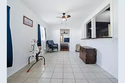 211 Rue De Paresse, Tavares, FL 32778 - Photo 11