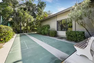 1511 Pelican Point Dr, Sarasota, FL 34231 - Photo 33