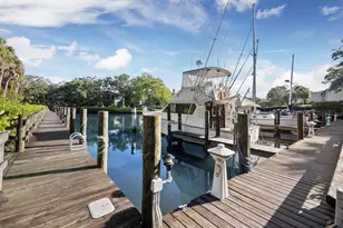 1511 Pelican Point Dr, Sarasota, FL 34231 - Photo 35