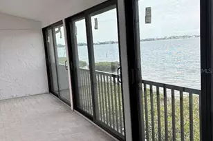 1511 Pelican Point Dr, Sarasota, FL 34231 - Photo 17