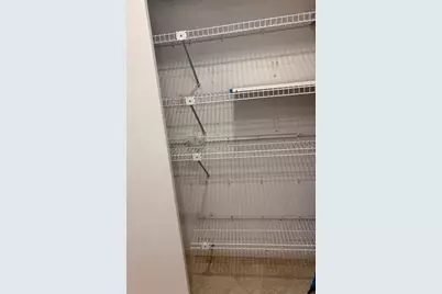 1511 Pelican Point Drive #280, Sarasota, FL 34231 - Photo 9