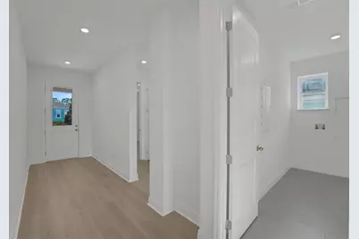 994 Fiesta Key Circle, Lady Lake, FL 32159 - Photo 29