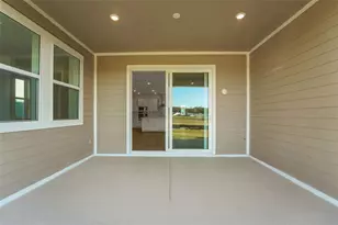 994 Fiesta Key Cir, Lady Lake, FL 32159 - Photo 9