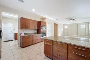 330 Alcove Dr, Groveland, FL 34736 - Photo 9