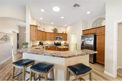 2344 Bachman Path, The Villages, FL 32162 - Photo 9