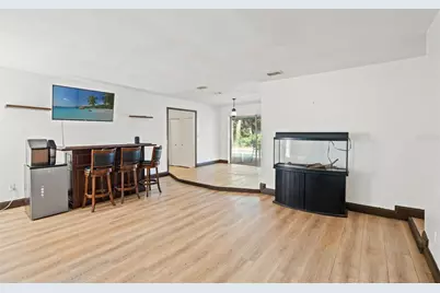 509 S Oakwood Avenue, Brandon, FL 33511 - Photo 7