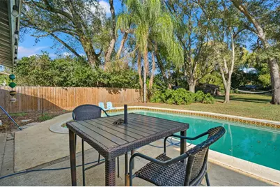 509 S Oakwood Avenue, Brandon, FL 33511 - Photo 19