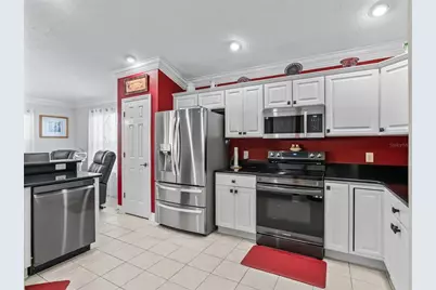 1085 Ridgeland Path, The Villages, FL 32162 - Photo 21