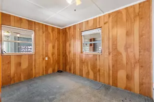 5605 Berts Rd, Lady Lake, FL 32159 - Photo 15