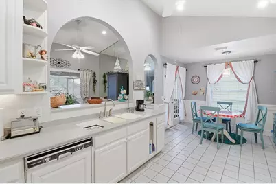 9533 Pelican Cove Court, Inverness, FL 34450 - Photo 11