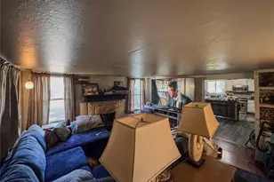 290 N Trowell Ave, Umatilla, FL 32784 - Photo 3