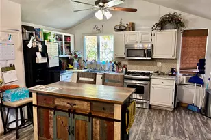 290 N Trowell Ave, Umatilla, FL 32784 - Photo 5