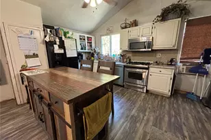 290 N Trowell Ave, Umatilla, FL 32784 - Photo 7