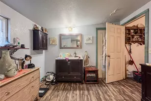 290 N Trowell Ave, Umatilla, FL 32784 - Photo 13