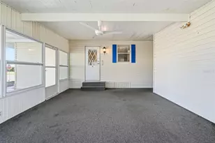 1001 Belmont Cir, Tavares, FL 32778 - Photo 3