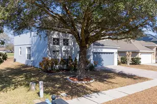 33803 Terragona Dr, Sorrento, FL 32776 - Photo 3