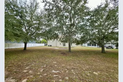 1637 Myrtle Lake Avenue, Fruitland Park, FL 34731 - Photo 41