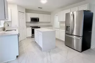 1637 Myrtle Lake Ave, Fruitland Park, FL 34731 - Photo 11