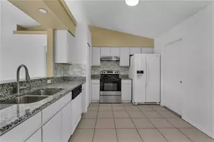 10637 Crescendo Loop, Clermont, FL 34711 - Photo 9