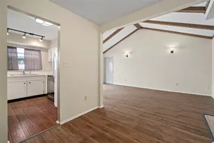 810 Black Knight Dr, Valrico, FL 33594 - Photo 11