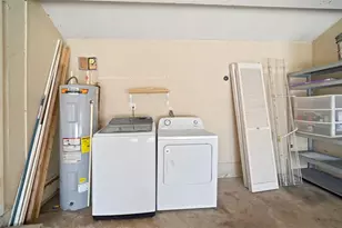 810 Black Knight Dr, Valrico, FL 33594 - Photo 43