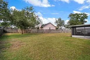 810 Black Knight Dr, Valrico, FL 33594 - Photo 39