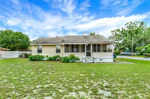 520 Dora Ave, Tavares, FL 32778 - Photo 1