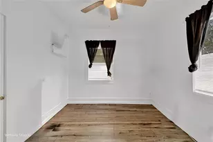 520 Dora Ave, Tavares, FL 32778 - Photo 13