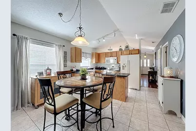 25251 Cranes Roost, Leesburg, FL 34748 - Photo 17