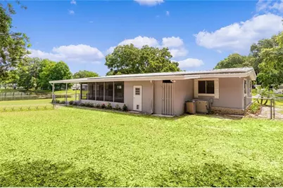 302 Ivanhoe Circle, Lady Lake, FL 32159 - Photo 27