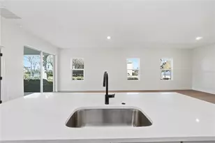 1211 Stratton Ave, Groveland, FL 34736 - Photo 11