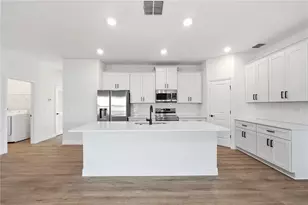 1211 Stratton Ave, Groveland, FL 34736 - Photo 7