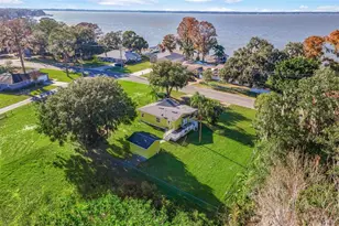 32828 Lake Eustis Dr, Tavares, FL 32778 - Photo 45