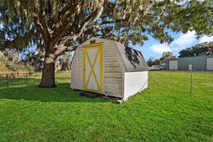 32828 Lake Eustis Dr, Tavares, FL 32778 - Photo 41